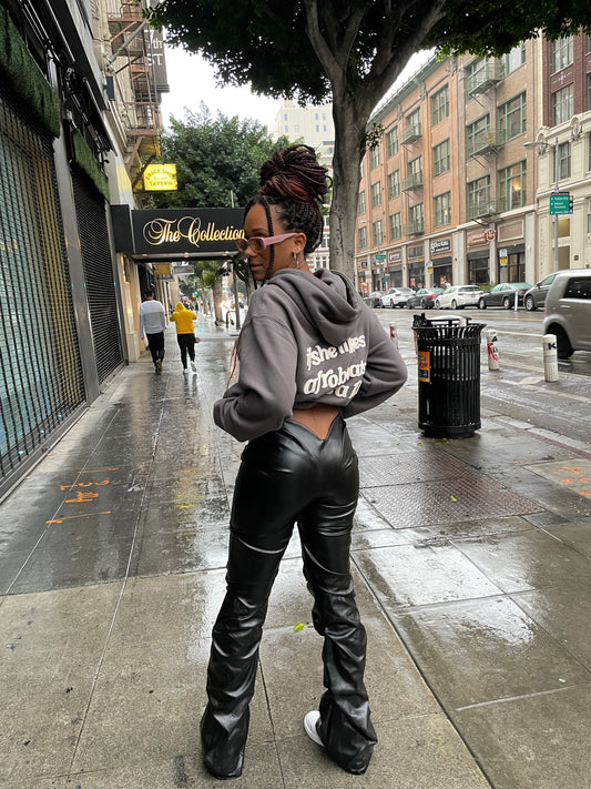 "IF SHE LIKES AFROBEATS SHE'S A 10" HOODIE